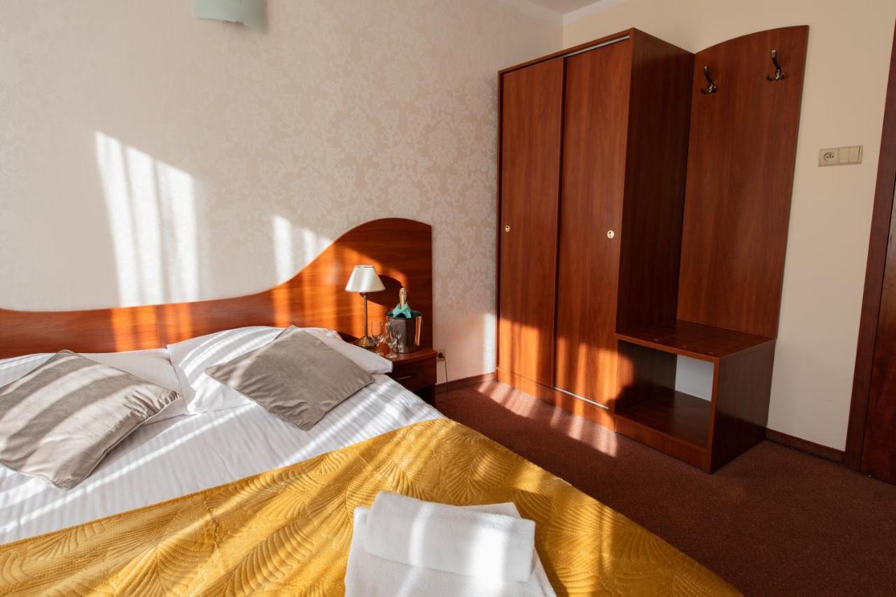 Hotel Grand Felix Krakow Ngoại thất bức ảnh